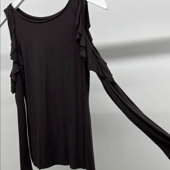 Bailey 44 Brown Ruffle Cold Shoulder Longsleeve - Picture 2 of 4